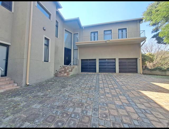 5 BEDROOM HOUSE FOR SALE IN PRETORIUSPARK